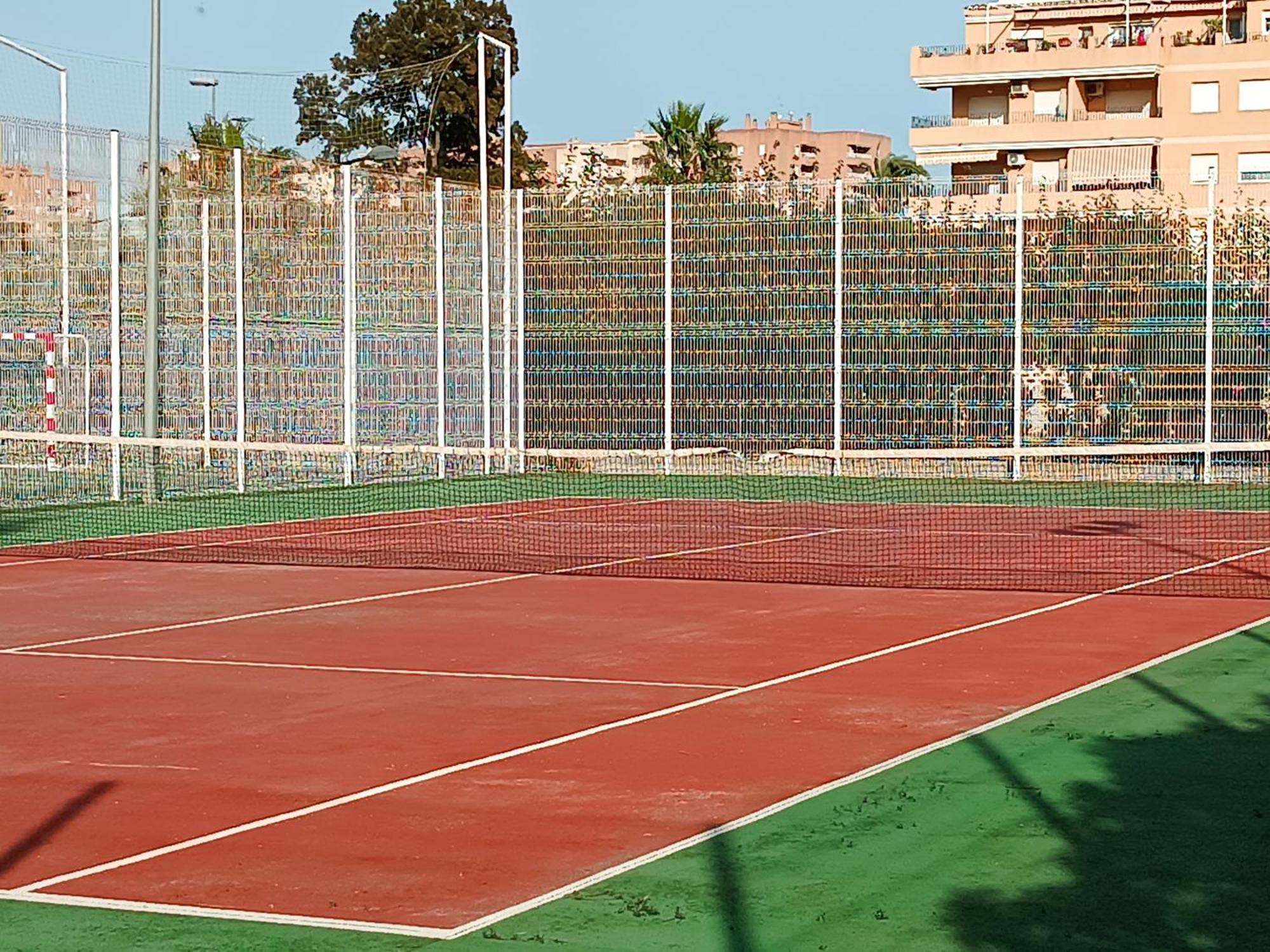 Playa Cannet 20 Km Valencia Piscina Tennis Canet d'En Berenguer Exterior foto